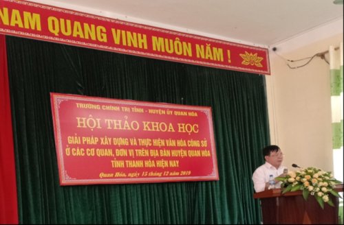 hoi thao 1.png