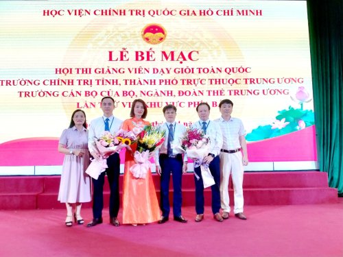 toan doan - bg.jpg