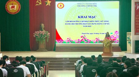 Khai mạc lớp Bồi dưỡng cập nhật kiến thức, kỹ năng dành cho Trưởng ban Xây dựng Đảng cấp xã năm 2025
